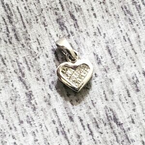 1 Ctw Diamomd and 14 k White Gold Pendant